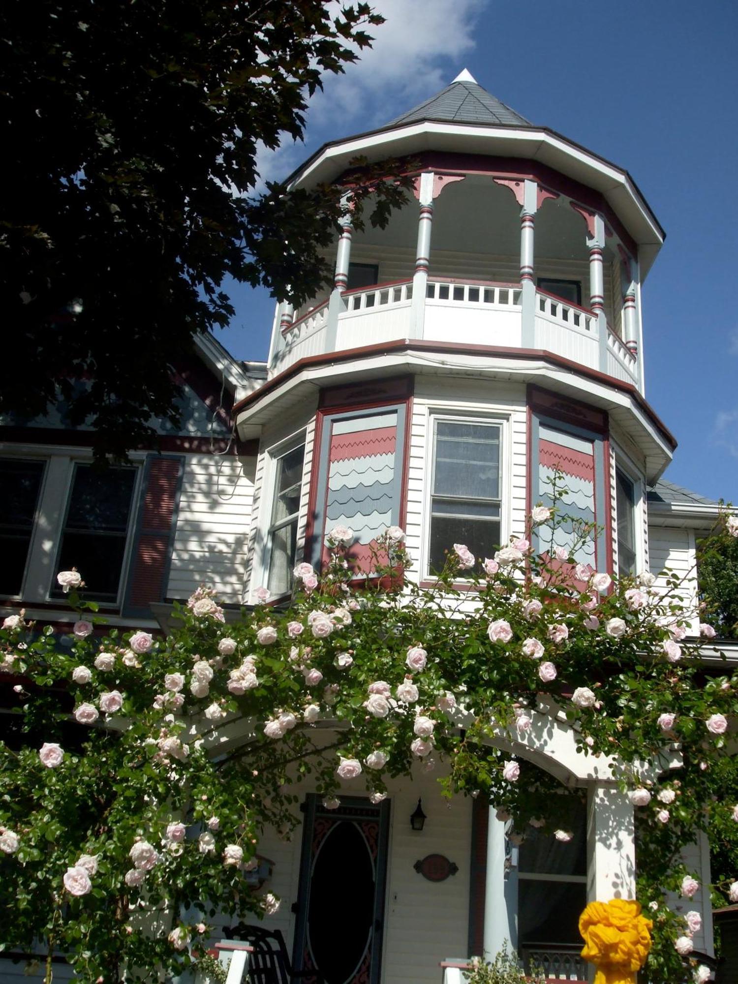 Amherstburg Bondy House Bed & Breakfast المظهر الخارجي الصورة