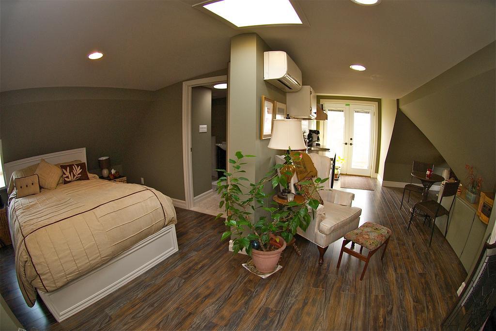 Amherstburg Bondy House Bed & Breakfast المظهر الخارجي الصورة