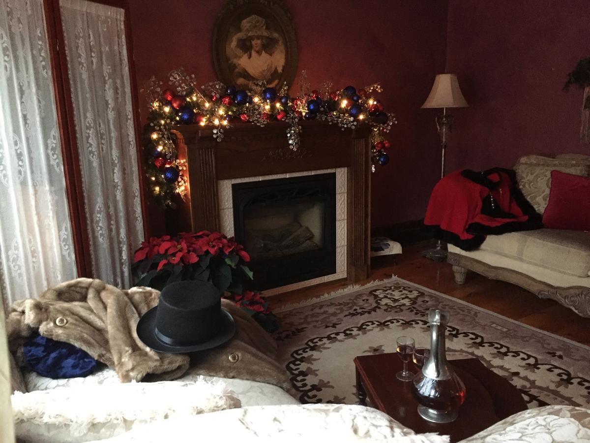 Amherstburg Bondy House Bed & Breakfast المظهر الخارجي الصورة