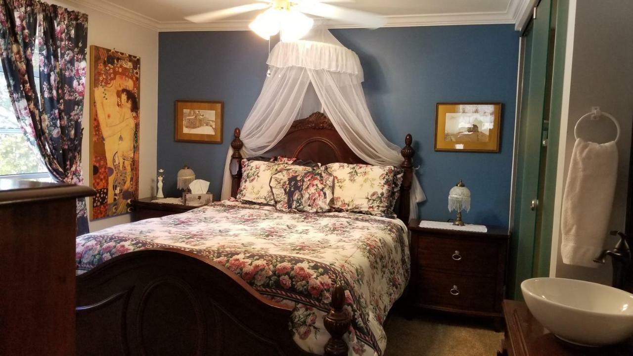 Amherstburg Bondy House Bed & Breakfast المظهر الخارجي الصورة